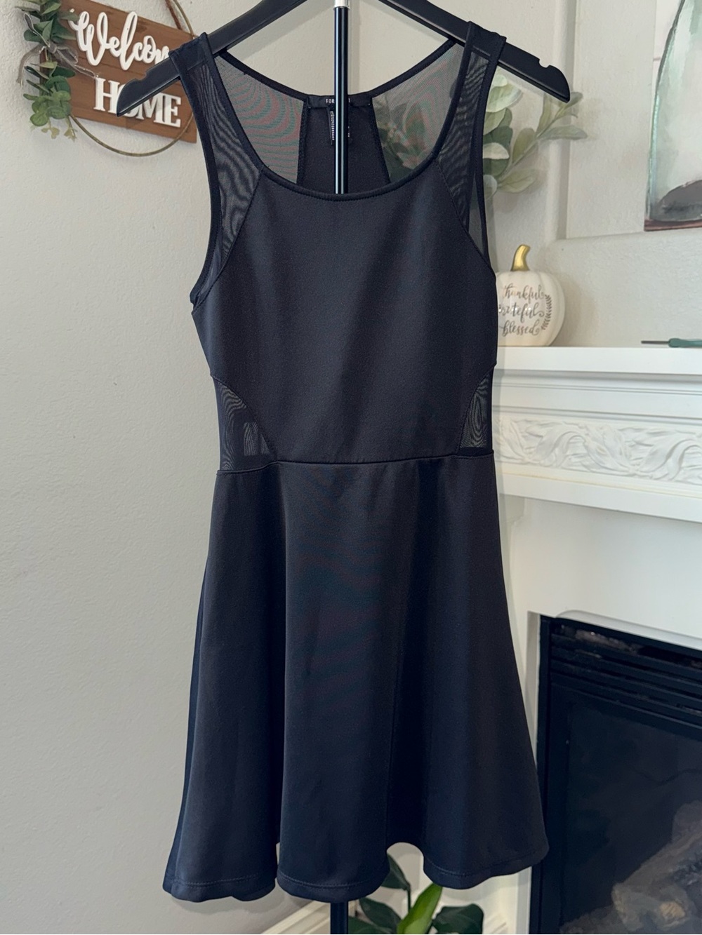 Forever 21 Dress Womens Small Black Mesh Panel Skater Fit Flare Sleeveless Mini - Picture 2 of 11